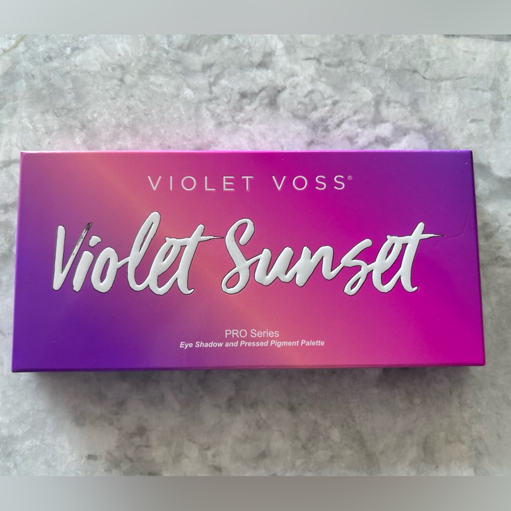 New Violet Voss Sunset Palette Pro Series Eye Shadow and Pressed Pigment Palette